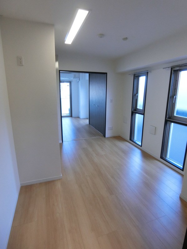 グランデュールⅧ梅島 リビング