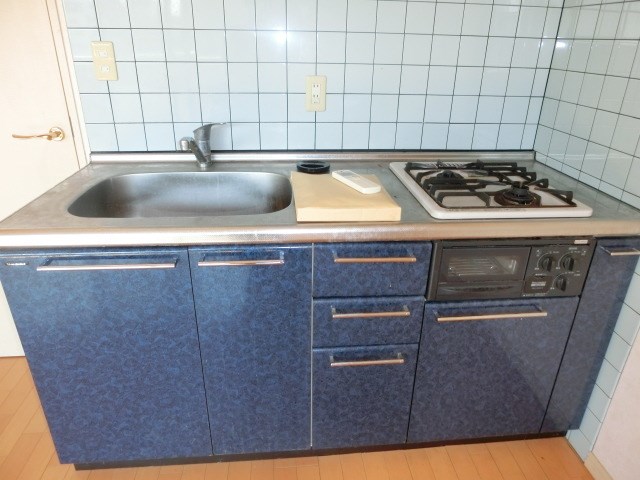 アンティニティ　アヤセ キッチン