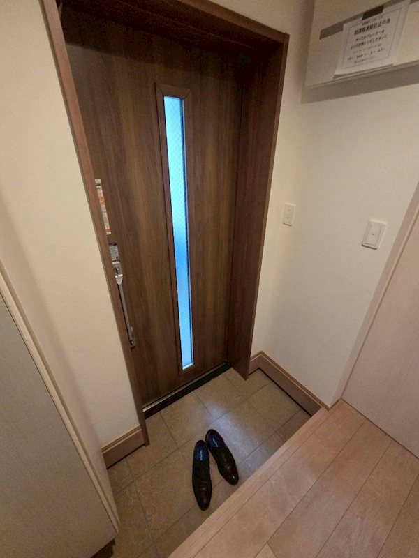 ステラカーサ恭和 玄関