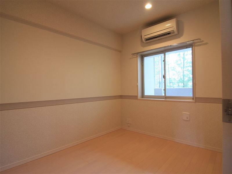 ロイヤルパークス西新井 ベッドルーム