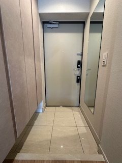 ラグゼナ平井ノース 玄関