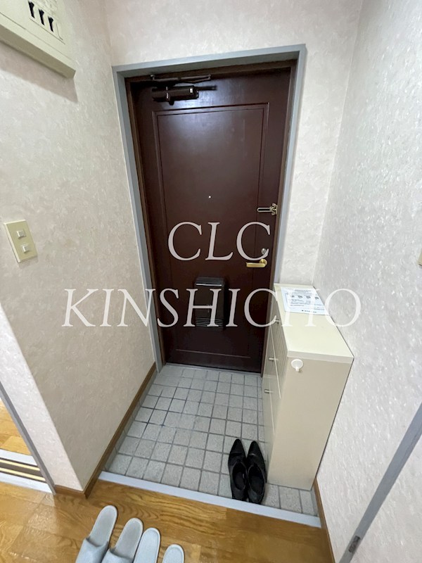 長谷川ビル 玄関