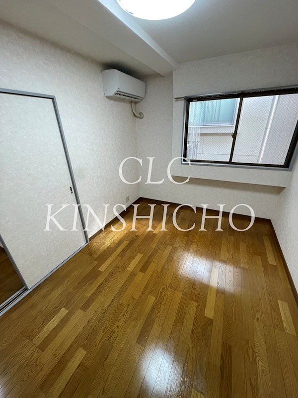 長谷川ビル ベッドルーム