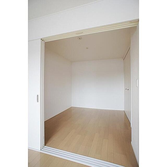 ラシーネ扇　アイリス ベッドルーム