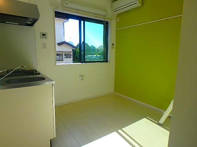 グローレ小岩 リビング