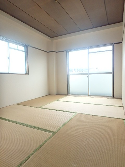 京梅ビル ベッドルーム