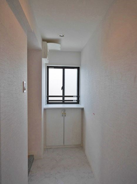 ステラ北進 玄関