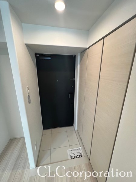 プレール・ドゥーク住吉Ⅳ 玄関