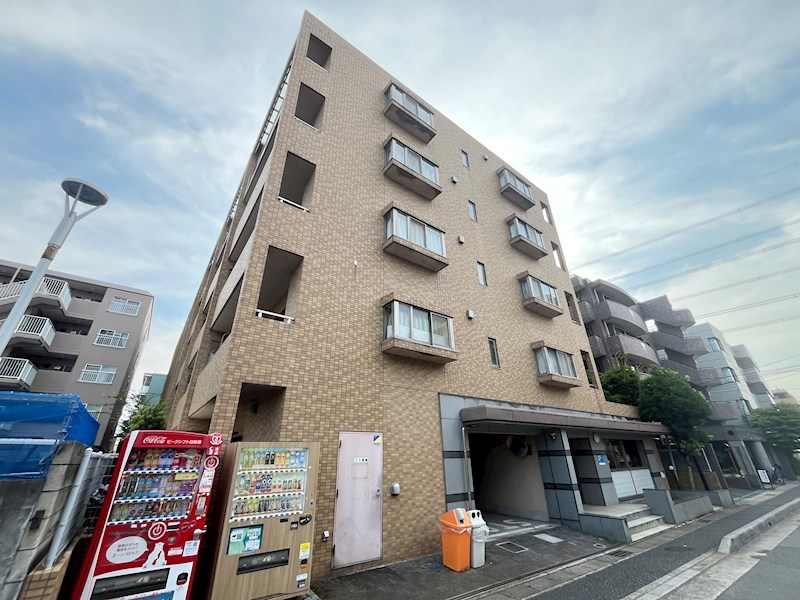 グランドパレス３７  502号室 外観