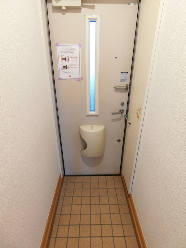 ラ・フェスタ 玄関