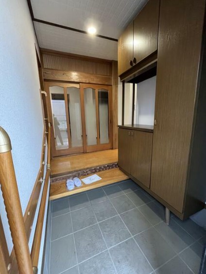 Hana House 玄関