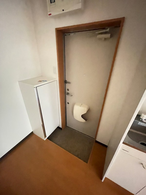 ウェストヴィレッジ 玄関