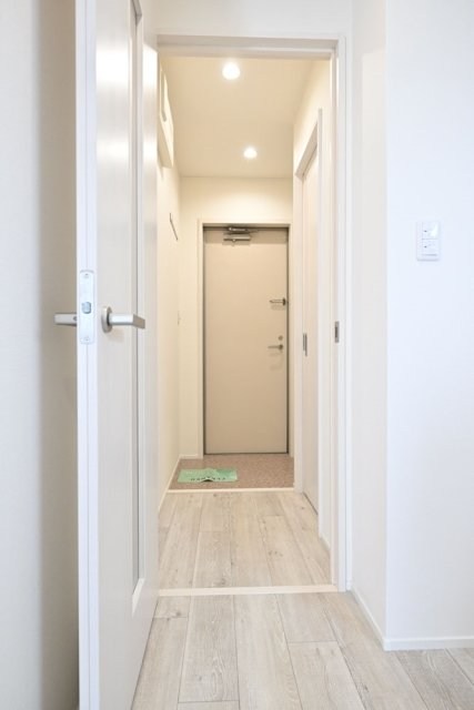ロックフォレスト 玄関