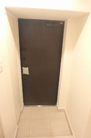 グランカーサ大島 玄関