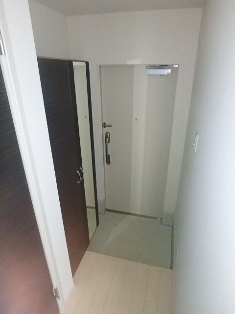 テスタネーラ  玄関