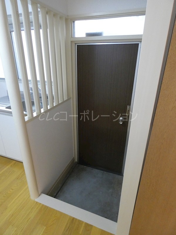 第二諏訪木荘 玄関