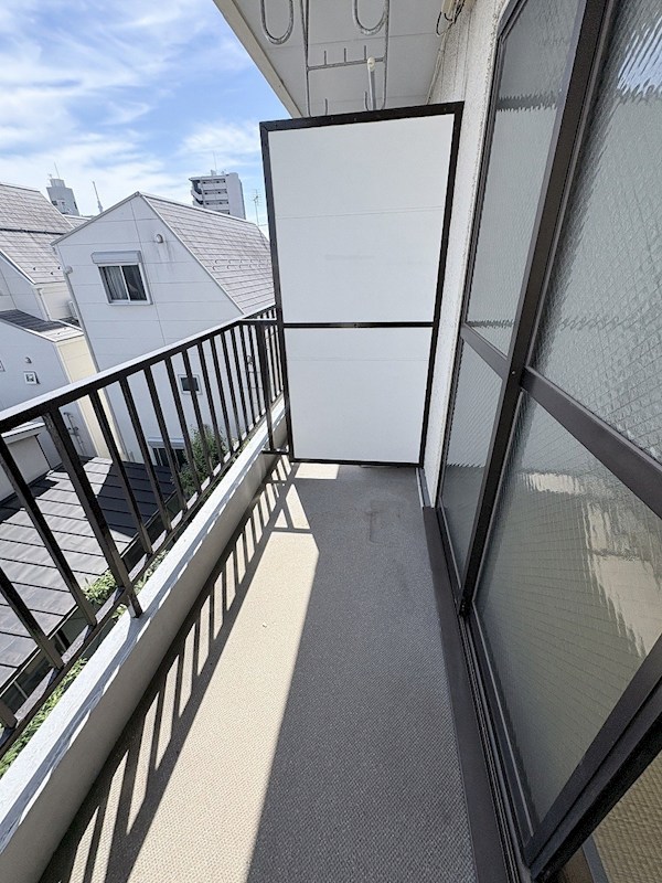 清水マンション ベランダ