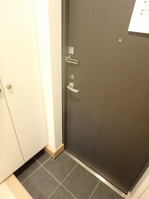 ビューノラメゾン 玄関