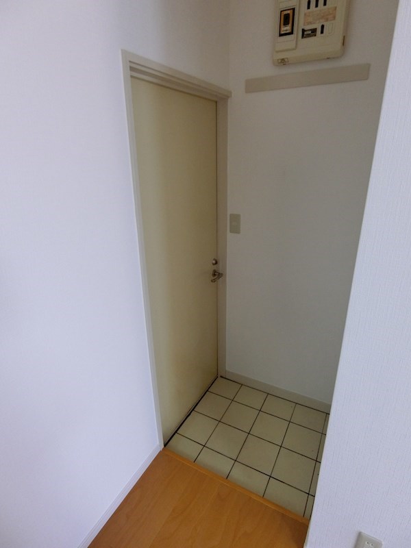 ハイアイランド 玄関