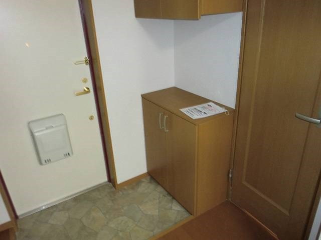 第七田嶋ビル 玄関