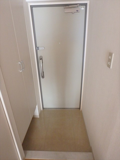ヴェルドミール  玄関