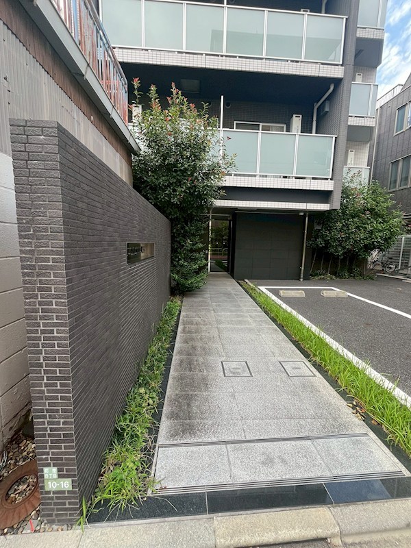 ラヴェニール町屋 その他8