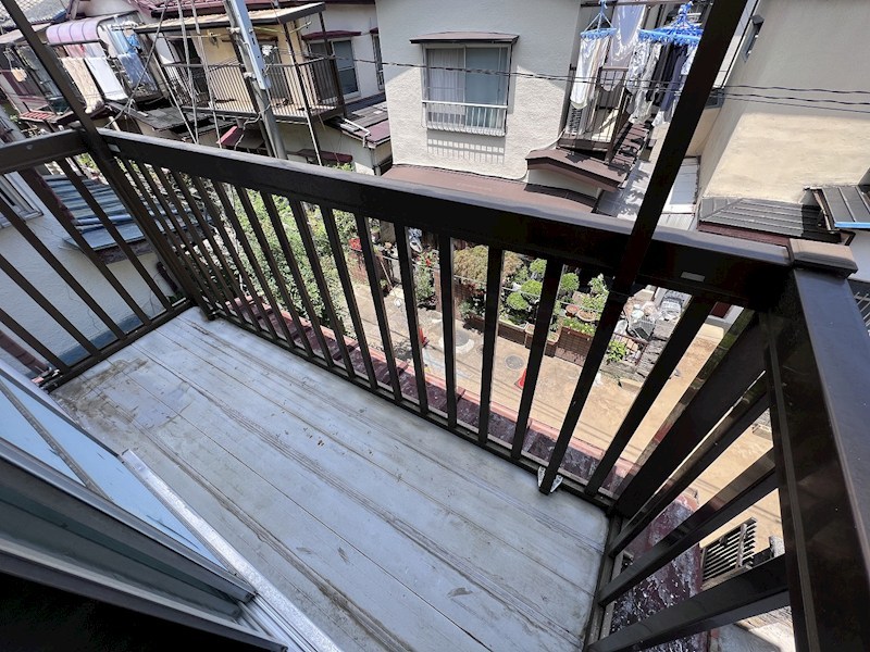 市川市曽谷4丁目戸建 ベランダ