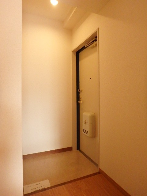 武内ビル 玄関