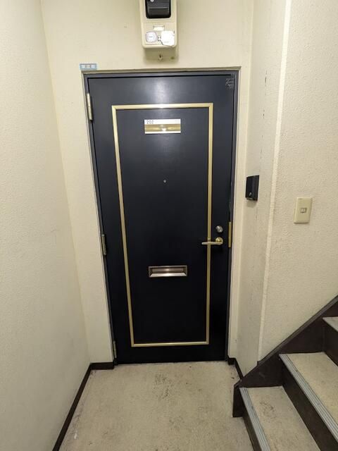 タカヨシコーポ 玄関