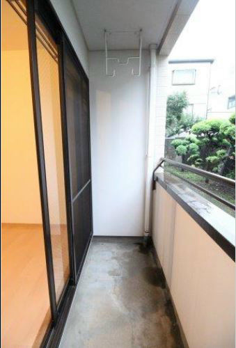Ｃｙｂｅｌｅ駒込 ベランダ