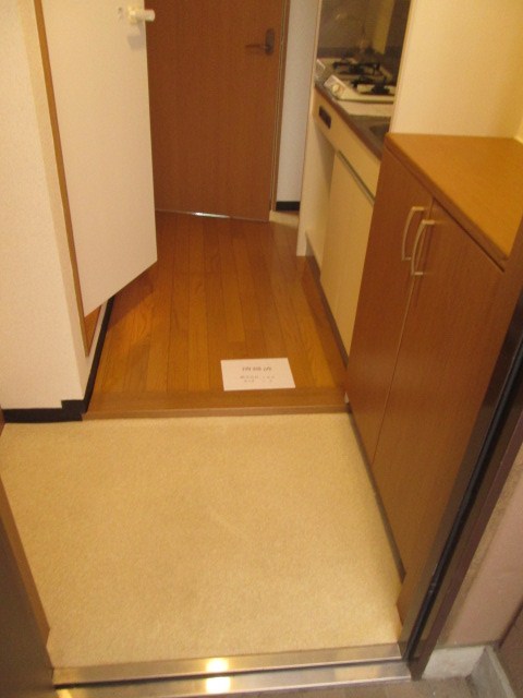 ヒットベイ 玄関