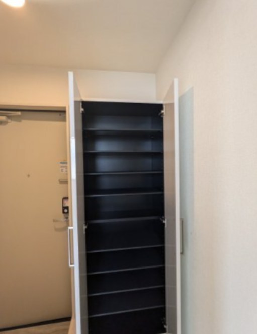 イルレガーロ北小岩 玄関