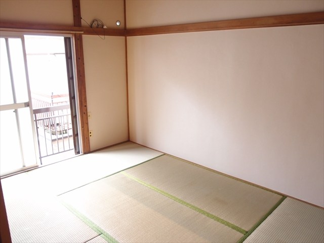 第２峯崎ハイツ ベッドルーム