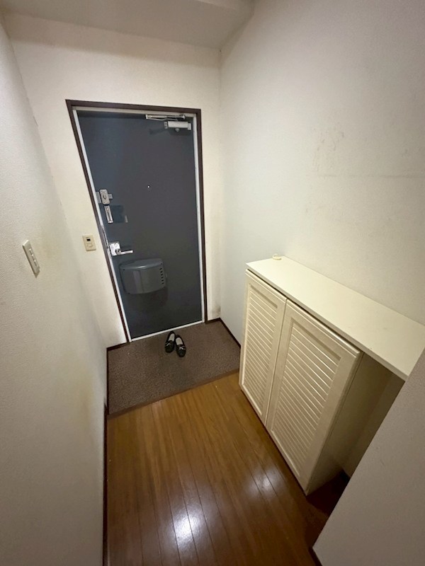 コートグランディア西新井 玄関