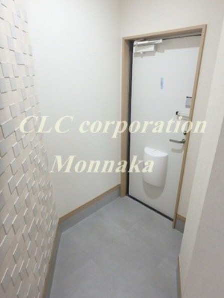 深川からくり亭ビル 玄関