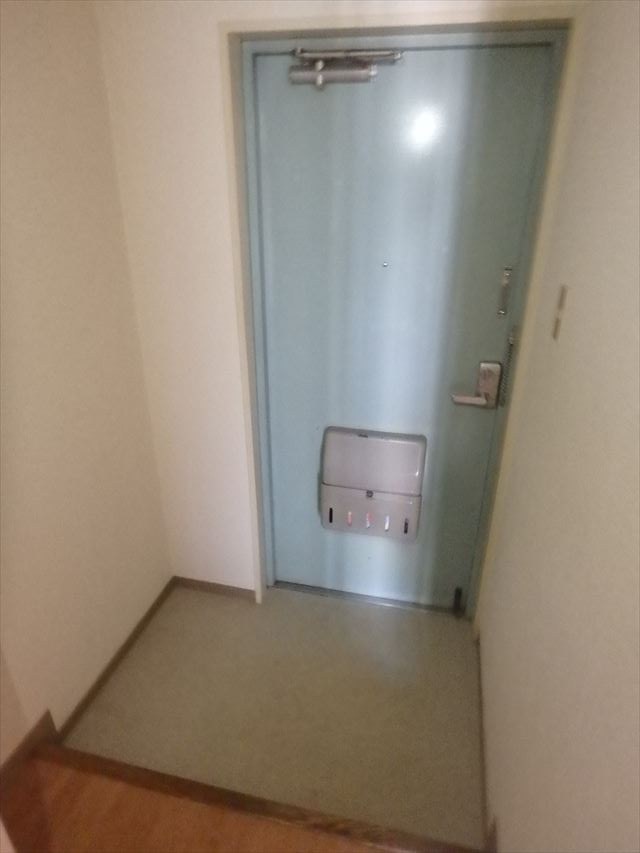 ＴＭビル 玄関