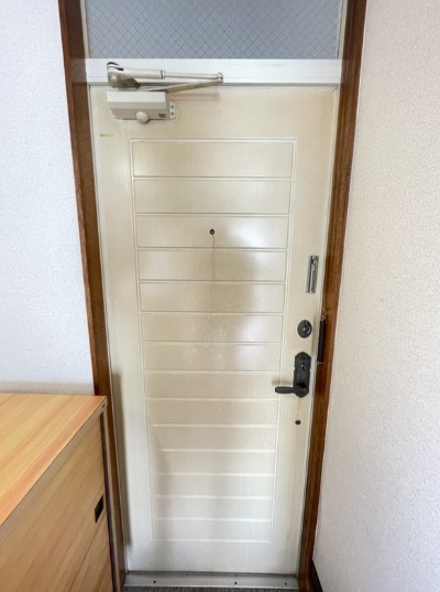 プレステージ王子本町 玄関