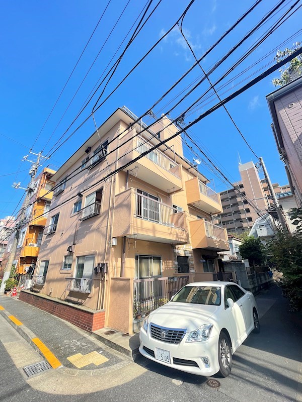 アイエスマンション  外観写真