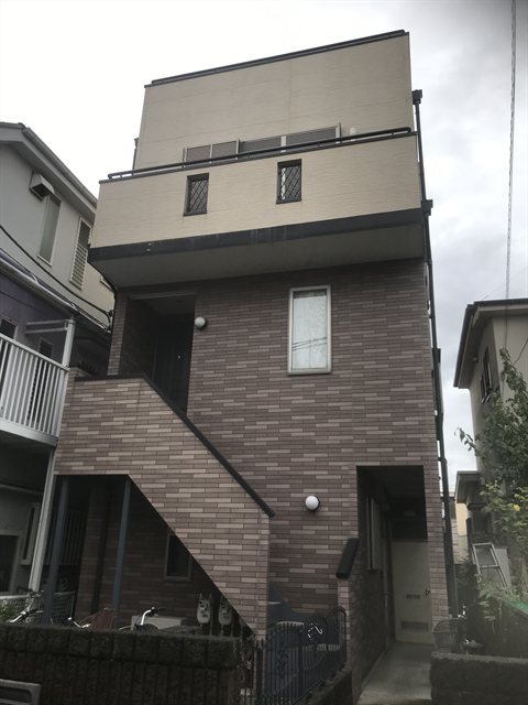 シャイニングハウス 外観