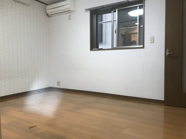 シャイニングハウス ベッドルーム