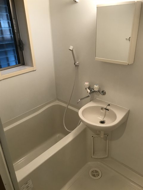 シャイニングハウス 風呂画像