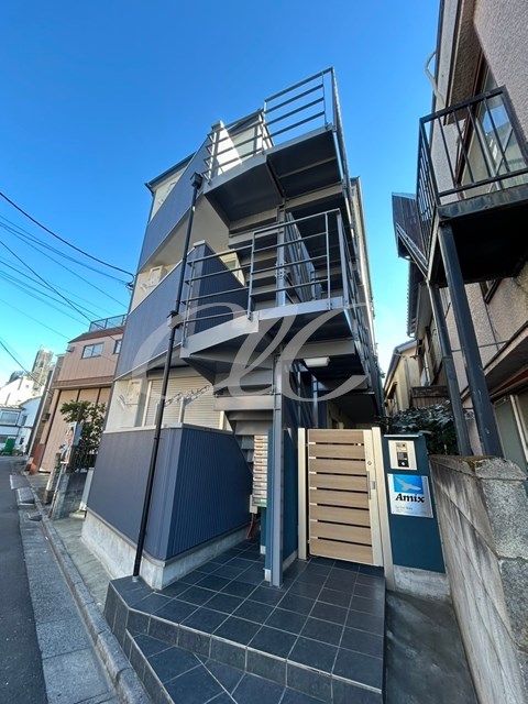 Ｌｅ　Ｃｉｅｌ　Ｂｌｅｕ 外観