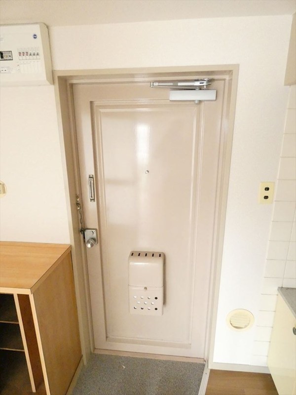 第一アサカビル 玄関