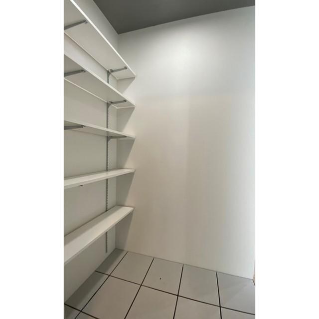 アザレア王子本町 玄関