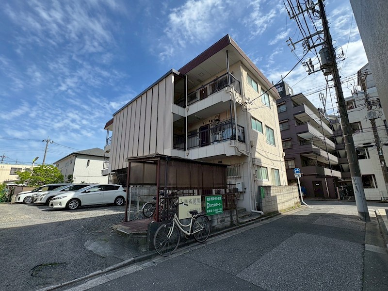 泉ハイツ 外観