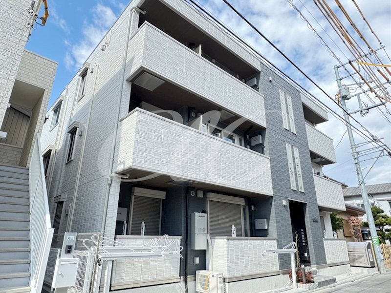 グラナーデ西新井栄町 外観