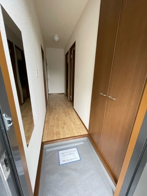 アストレア 玄関