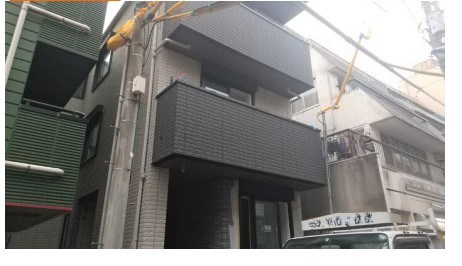 ライズィング 外観