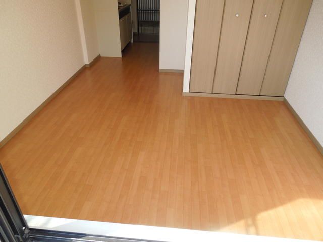 リバーサイドホーム リビング