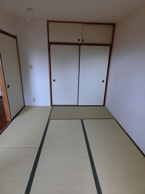 プレステージ新井    ベッドルーム